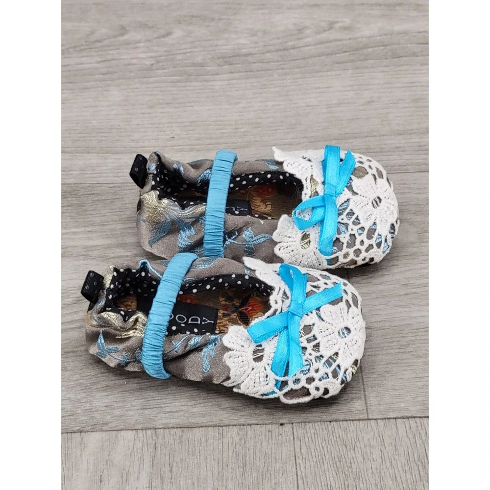 Vintage Goody Goody Baby Girls Lace Crib Shoes Blue Floral Satin Bow Size M 6-12